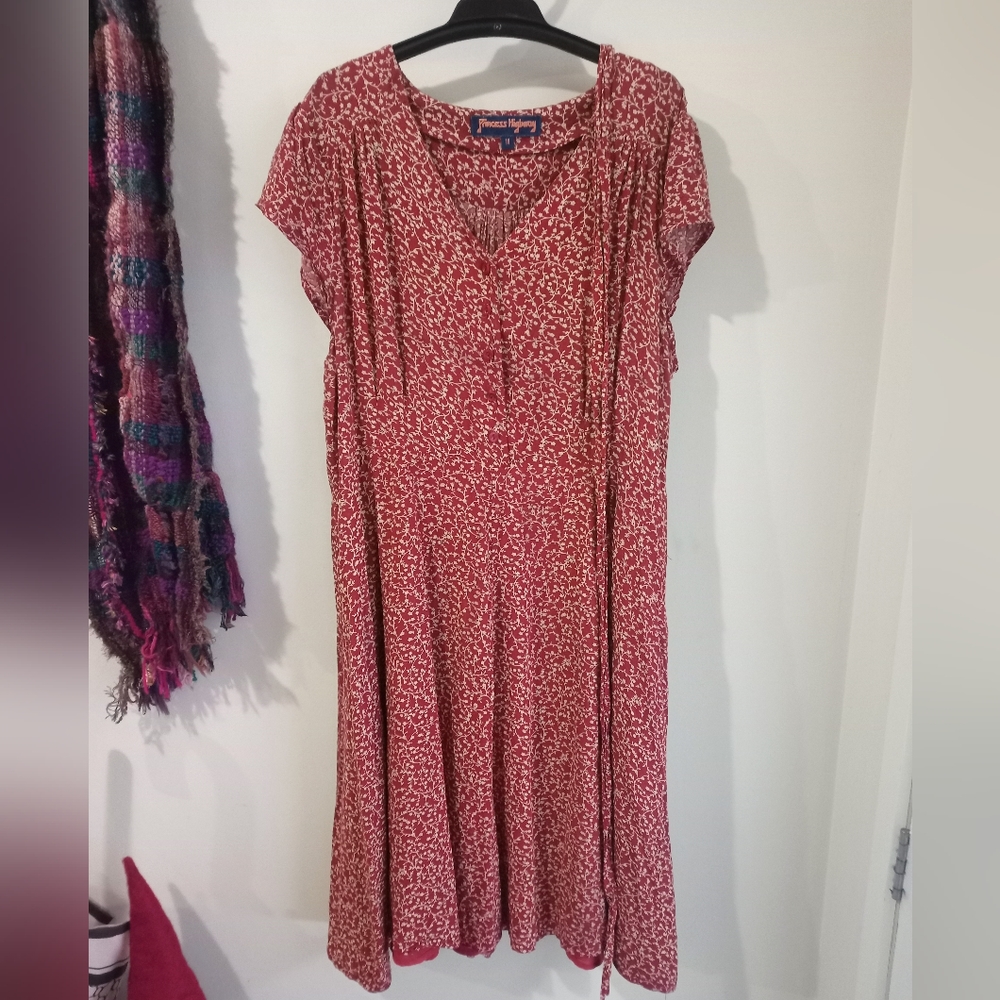 Princess Highway Size 14 Retro Boho Floral Midi Dress